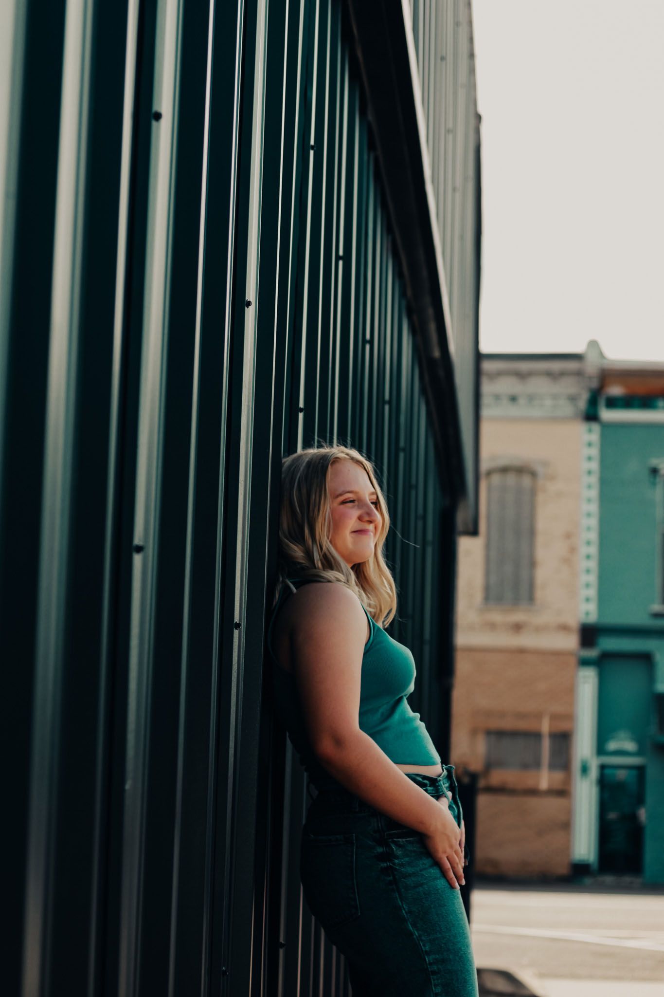 southeast-ks-senior-portrait-downtown
