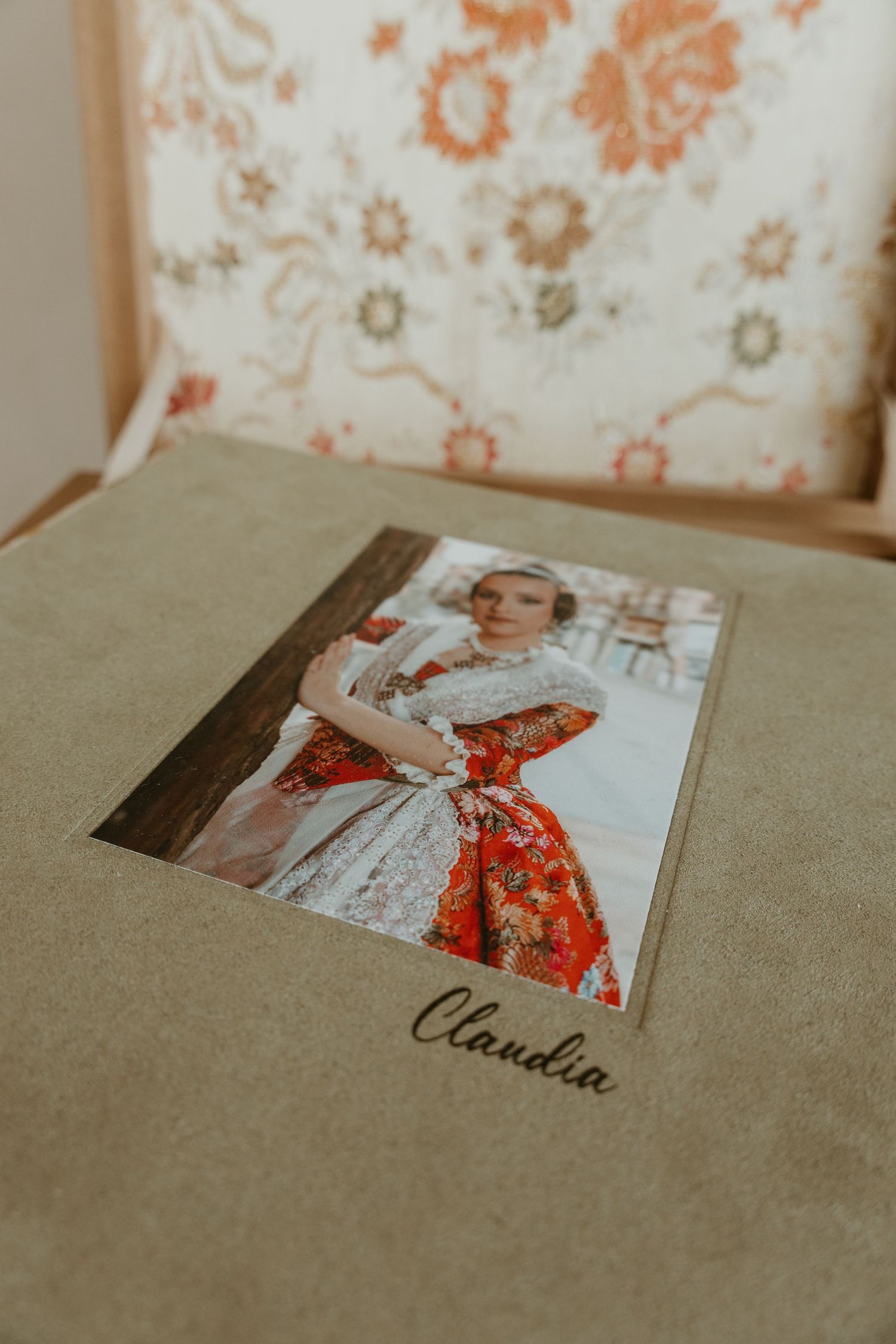 Álbum de fallera personalizado para seguimientos 2027.
