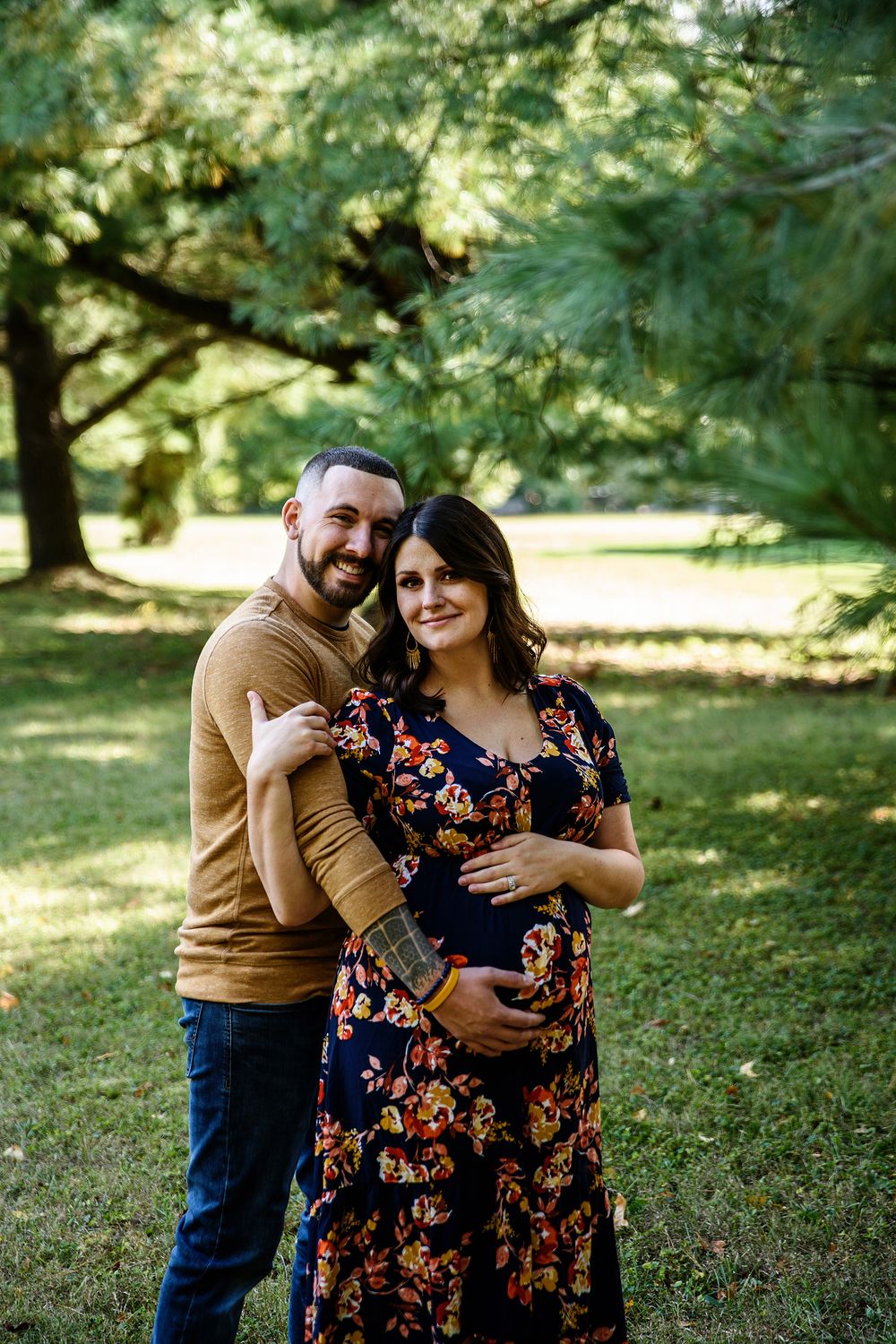 Lafayette Indiana photographer, Delphi Indiana photographer, family photographer. family photos, couple photos, maternity