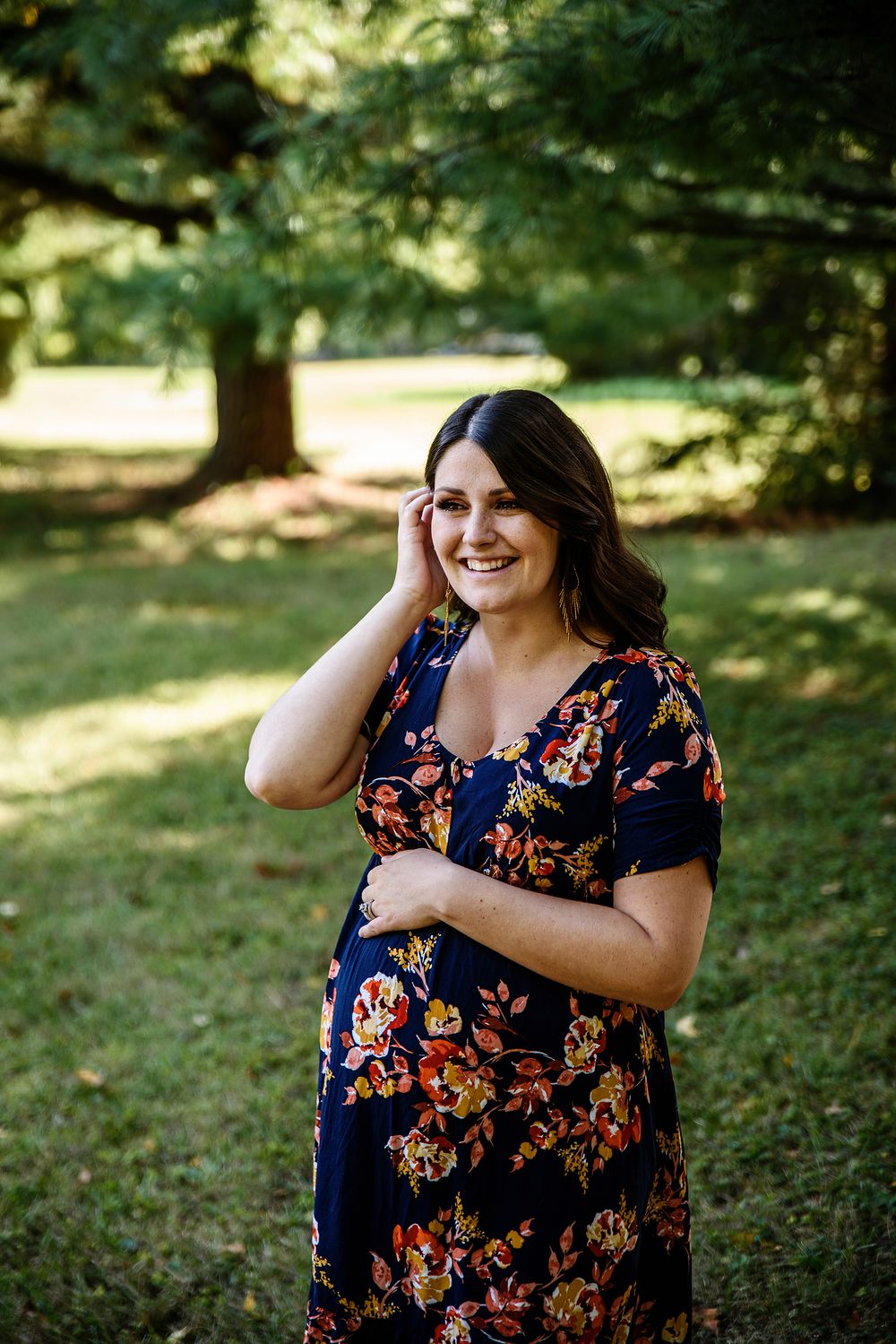 Lafayette Indiana photographer, Delphi Indiana photographer, family photographer. family photos, couple photos, maternity