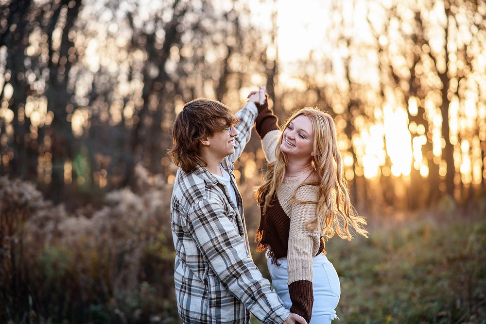 Lafayette Indiana photographer, Delphi Indiana photographer, family photographer. family photos, couple photoshoot