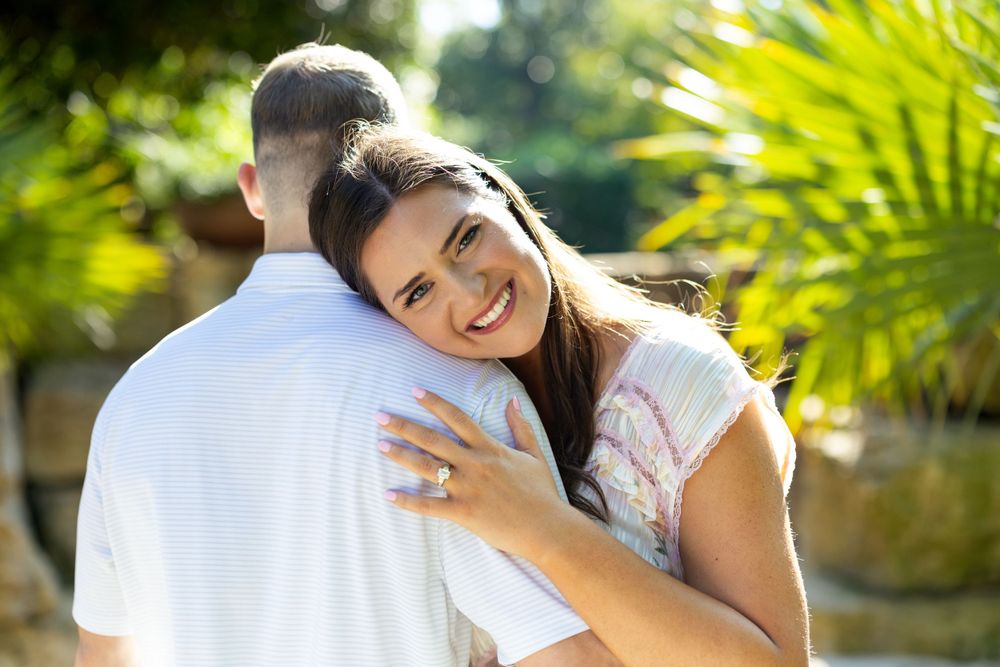 Dallas Fort Worth surprise proposal and engagement photographer, Dallas Arboretum