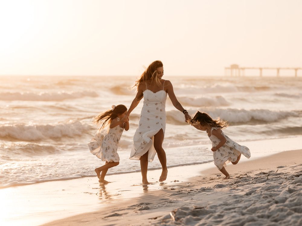 Family Vacation Photo by MJ Photograph on the best beach in Destin Florida during Sunset golden hour. Spring break photography specials