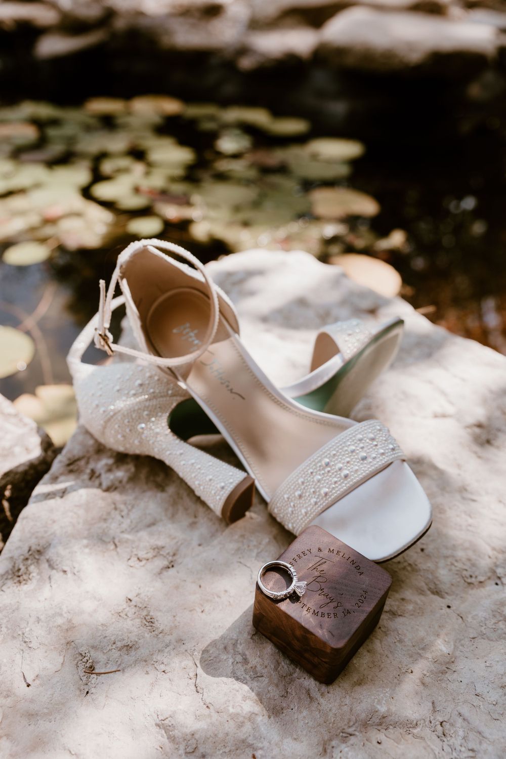 Wedding shows and ring with ring box for summer backyard wedding in Ohio photography by Vicci Photo Dayton Ohio Photographer