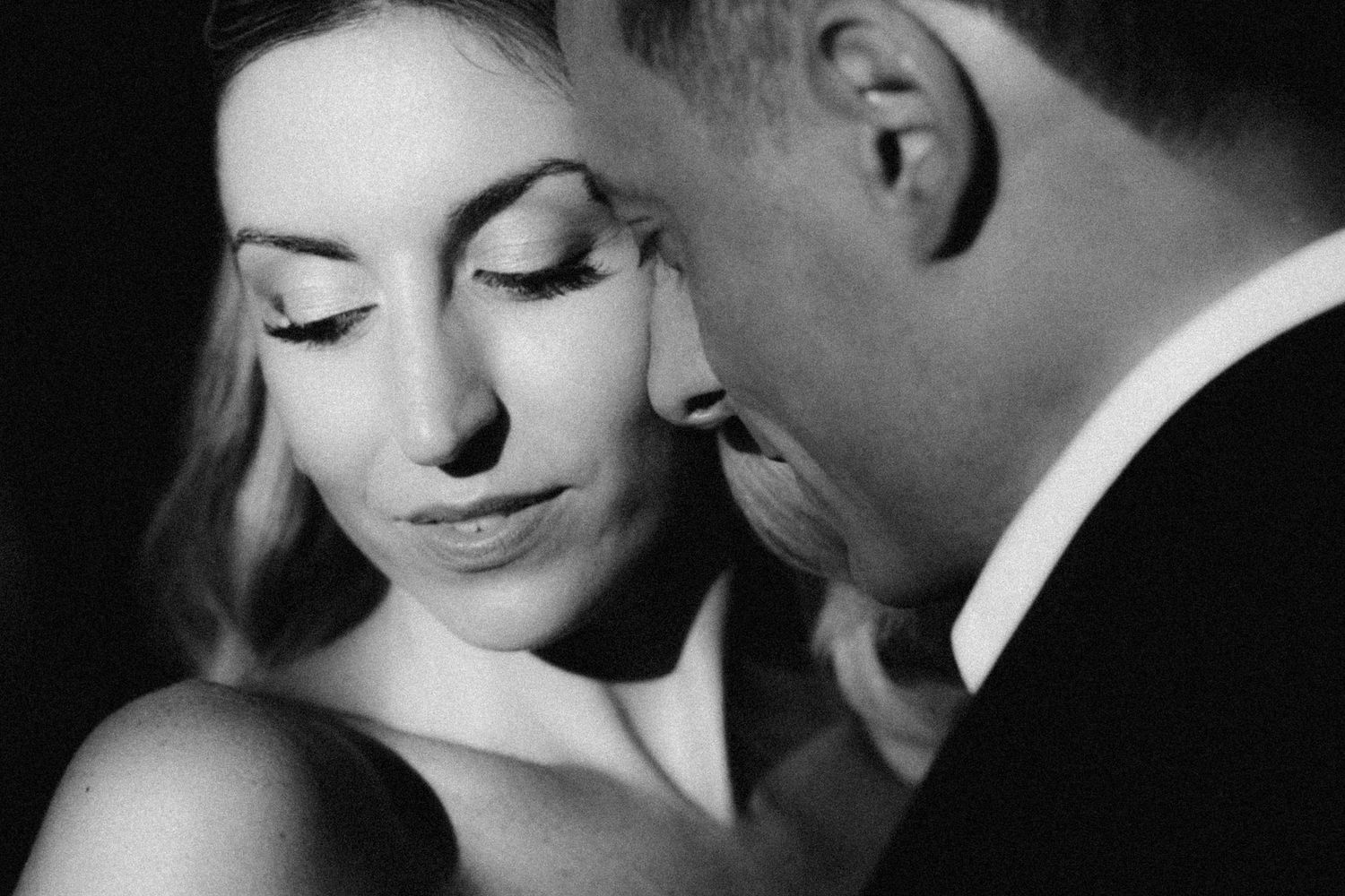 Romantic black and white photo composition showing intimate couple portraits in soft lighting.