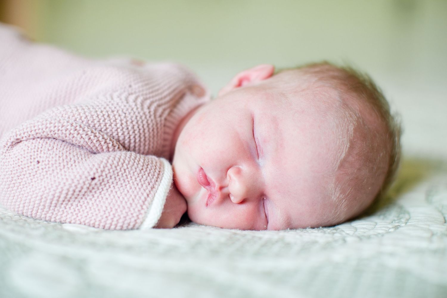 Newborn portrait. Guaynabo, Puerto Rico.