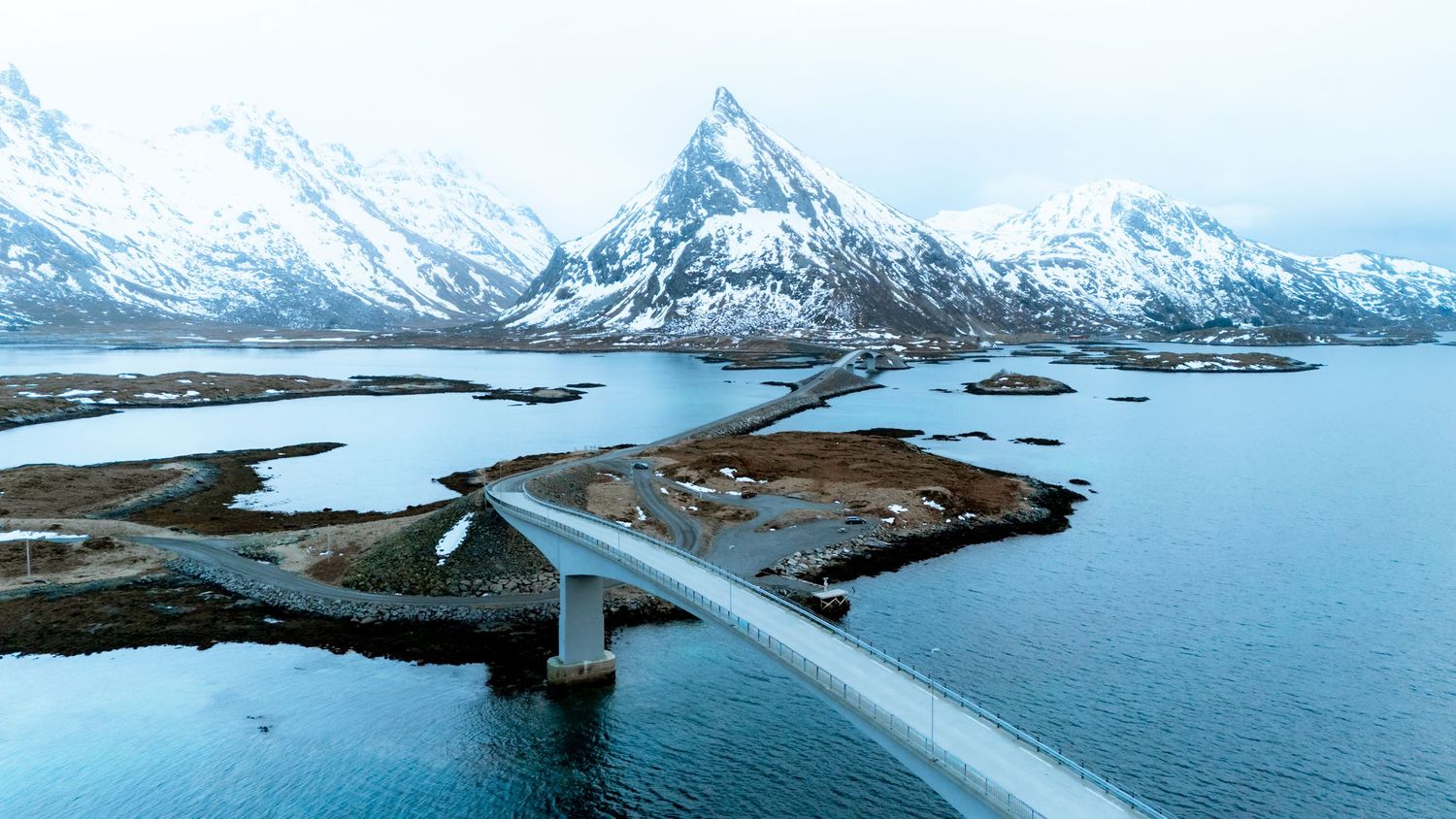 ponts emblématiques des lofoten, fredvang