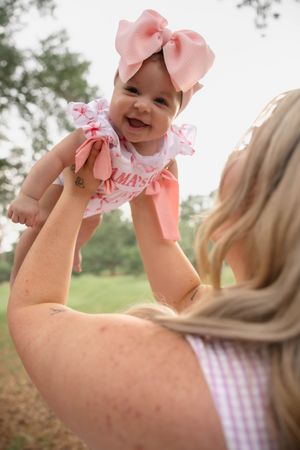 Motherhood portrait session in Spring, Texas