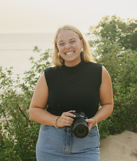 Professional Photographer with great reviews in West, Michigan