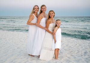 Destin portrait photographer Pensacola portrait photographer Navarre portrait photographer Panama City Beach portrait photographer Niceville