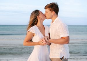 Destin portrait photographer Pensacola portrait photographer Navarre portrait photographer Panama City Beach portrait photographer Niceville