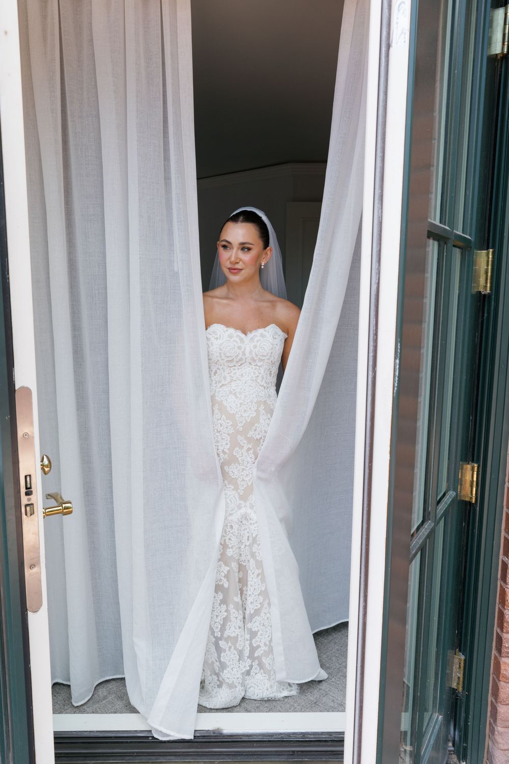 Ritz-Carlton in Aspen, Colorado  bride getting ready