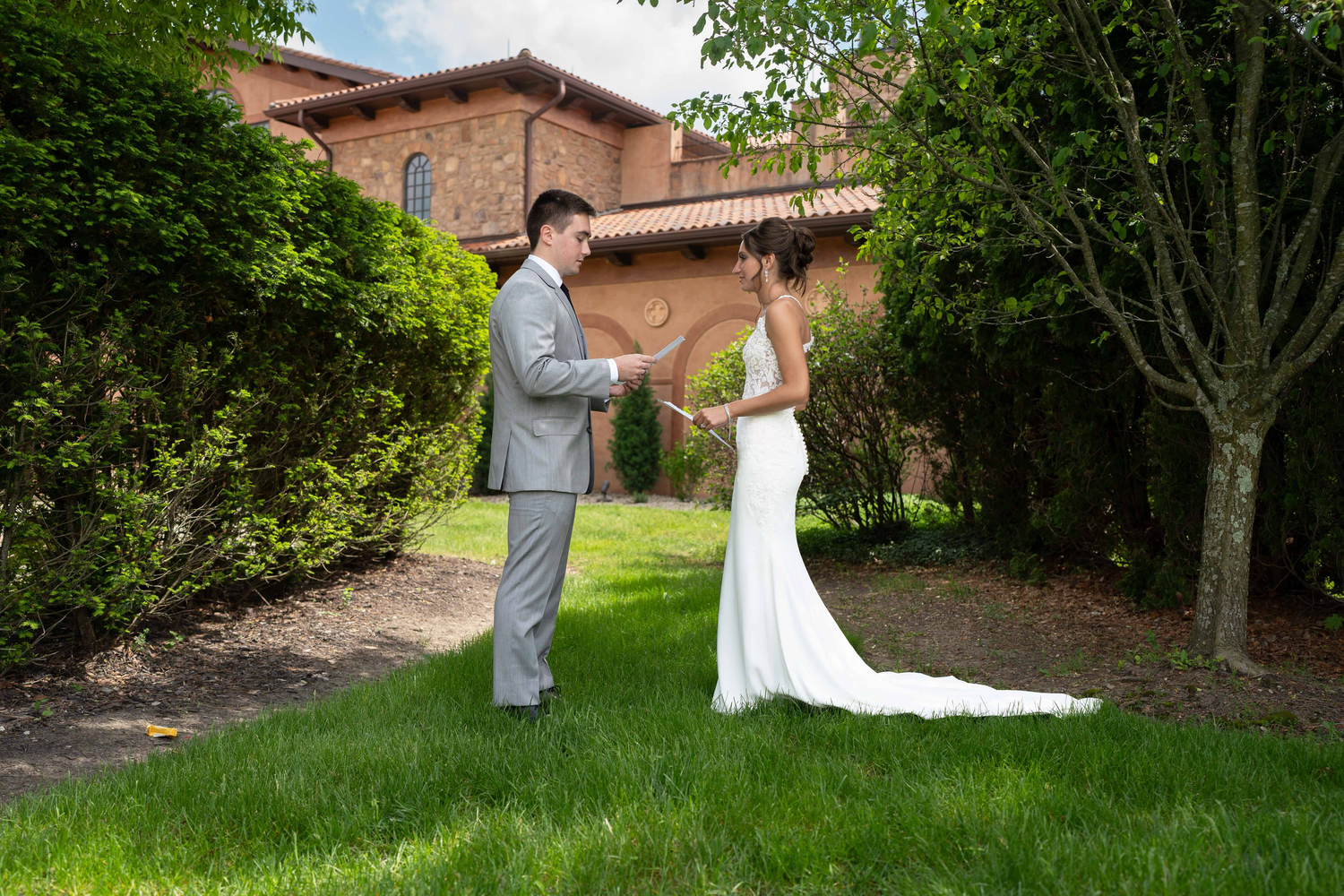 outdoor wedding vows at the club at corazon