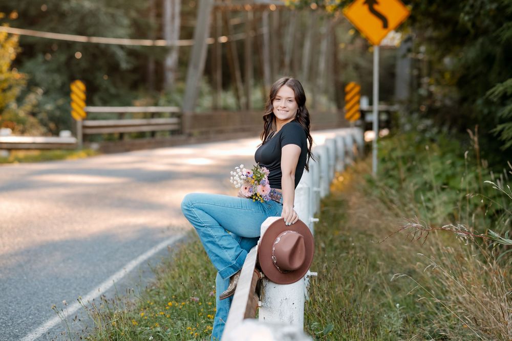 Charlotte Ann Photography - High School Seniors Portrait Photography. Pacific Northwest Photographer. Forks, Washington Photographer.