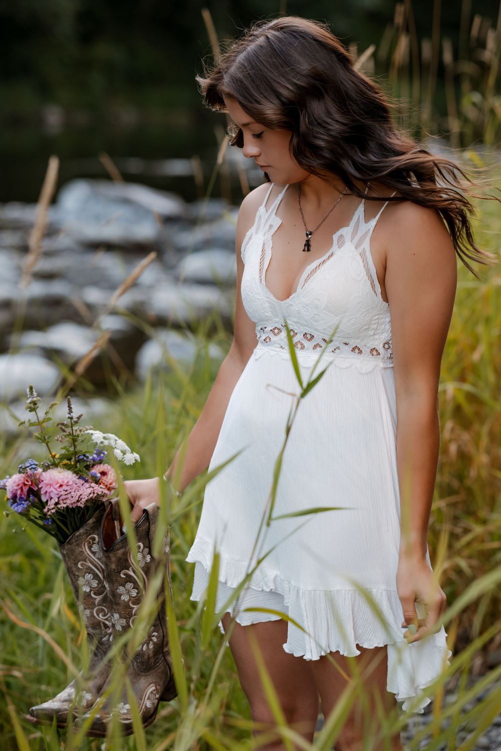 Charlotte Ann Photography - High School Seniors Portrait Photography. Pacific Northwest Photographer. Forks, Washington Photographer.