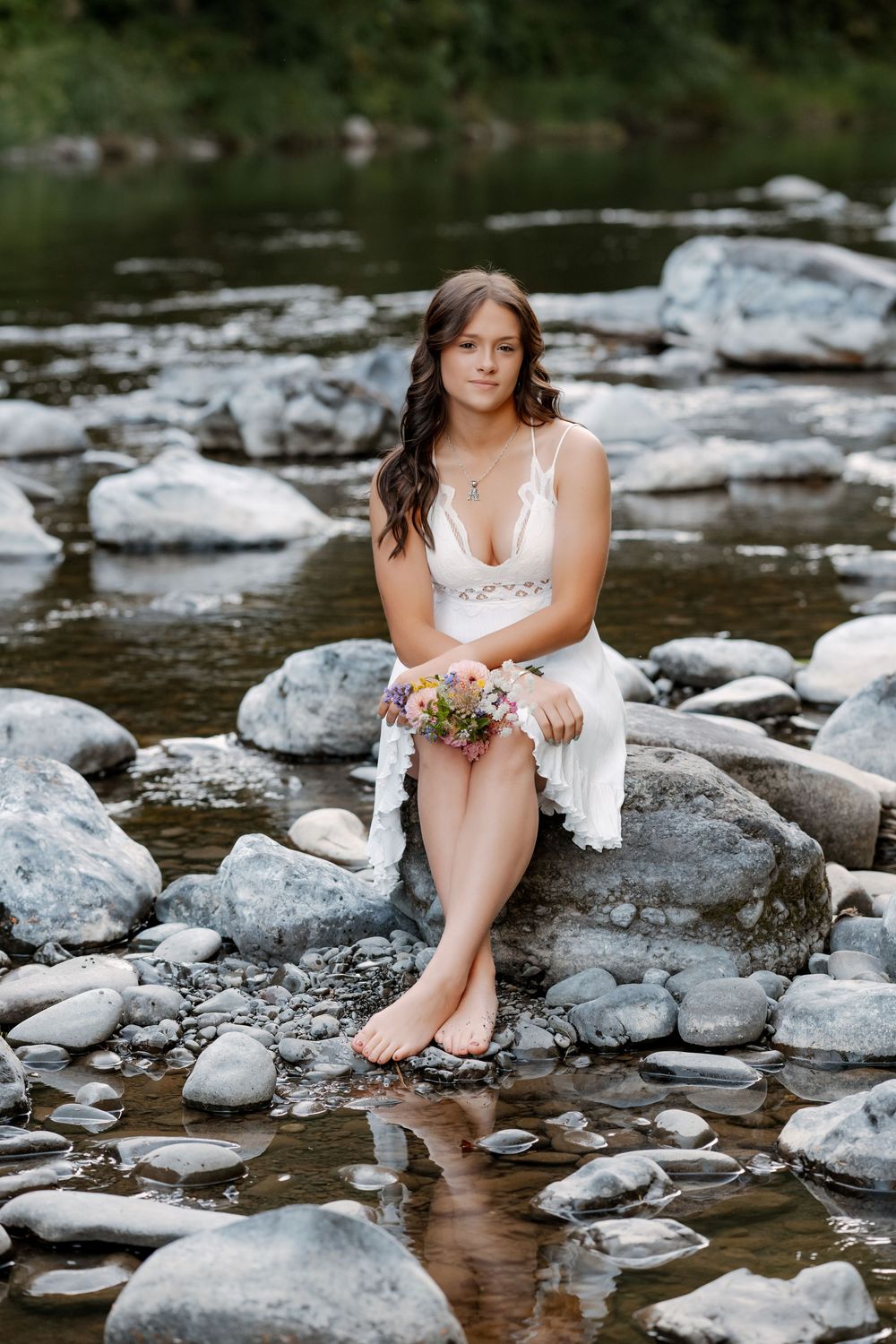 Charlotte Ann Photography - High School Seniors Portrait Photography. Pacific Northwest Photographer. Forks, Washington Photographer.
