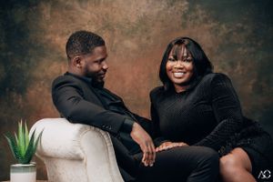 Wedding portraits, couples, white wedding.