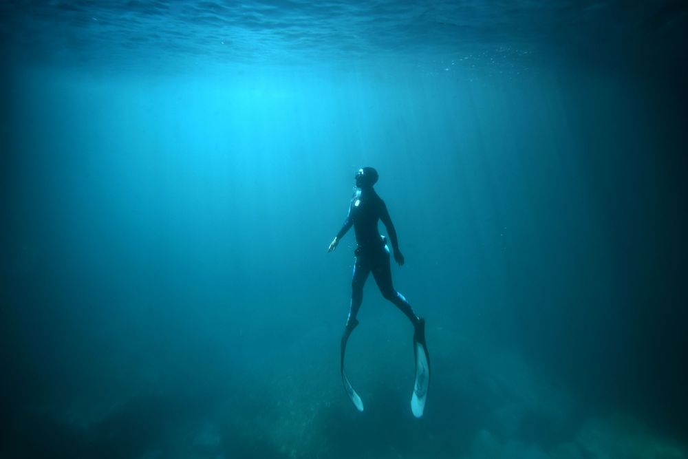 Yeppoon photographer capturing weddings, portraits, lifestyle & underwater moments with creativity, authenticity & coastal style.