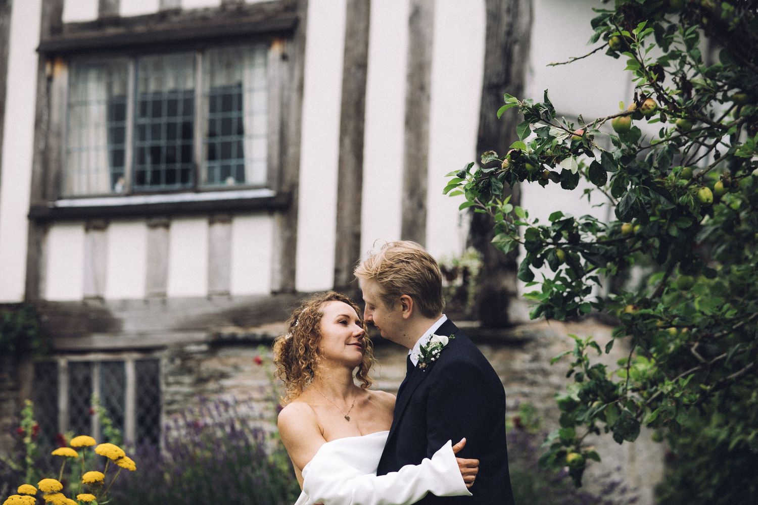 Garden Party Wedding Photographer