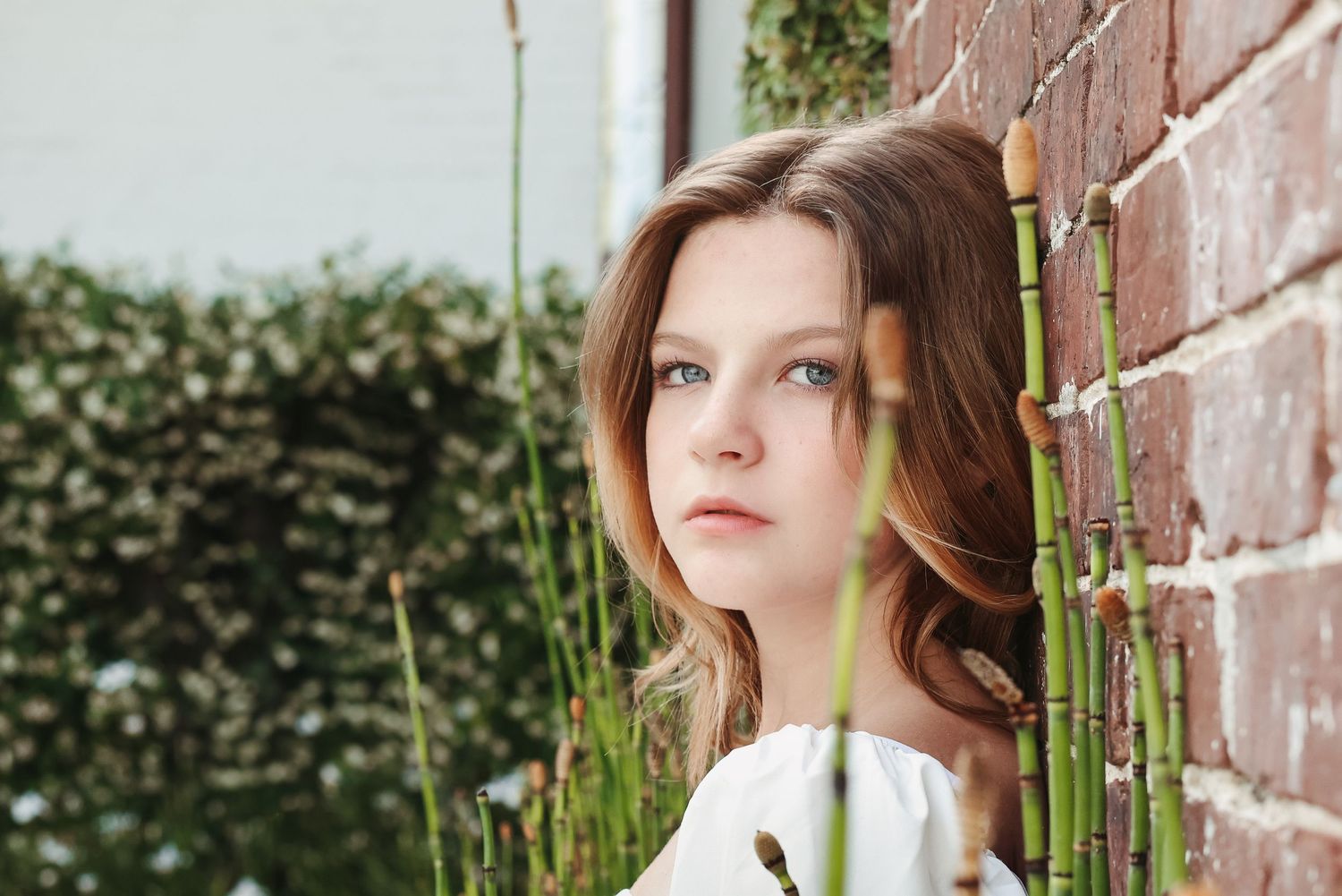 Portrait Photography, Charleston, SC, Headshot of Woman in Hampton Park