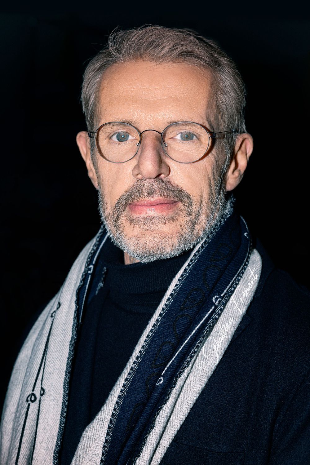 Sébastien Frémont - Celebrity Photographer - Lambert Wilson / Jean Gabin - Paris Studio