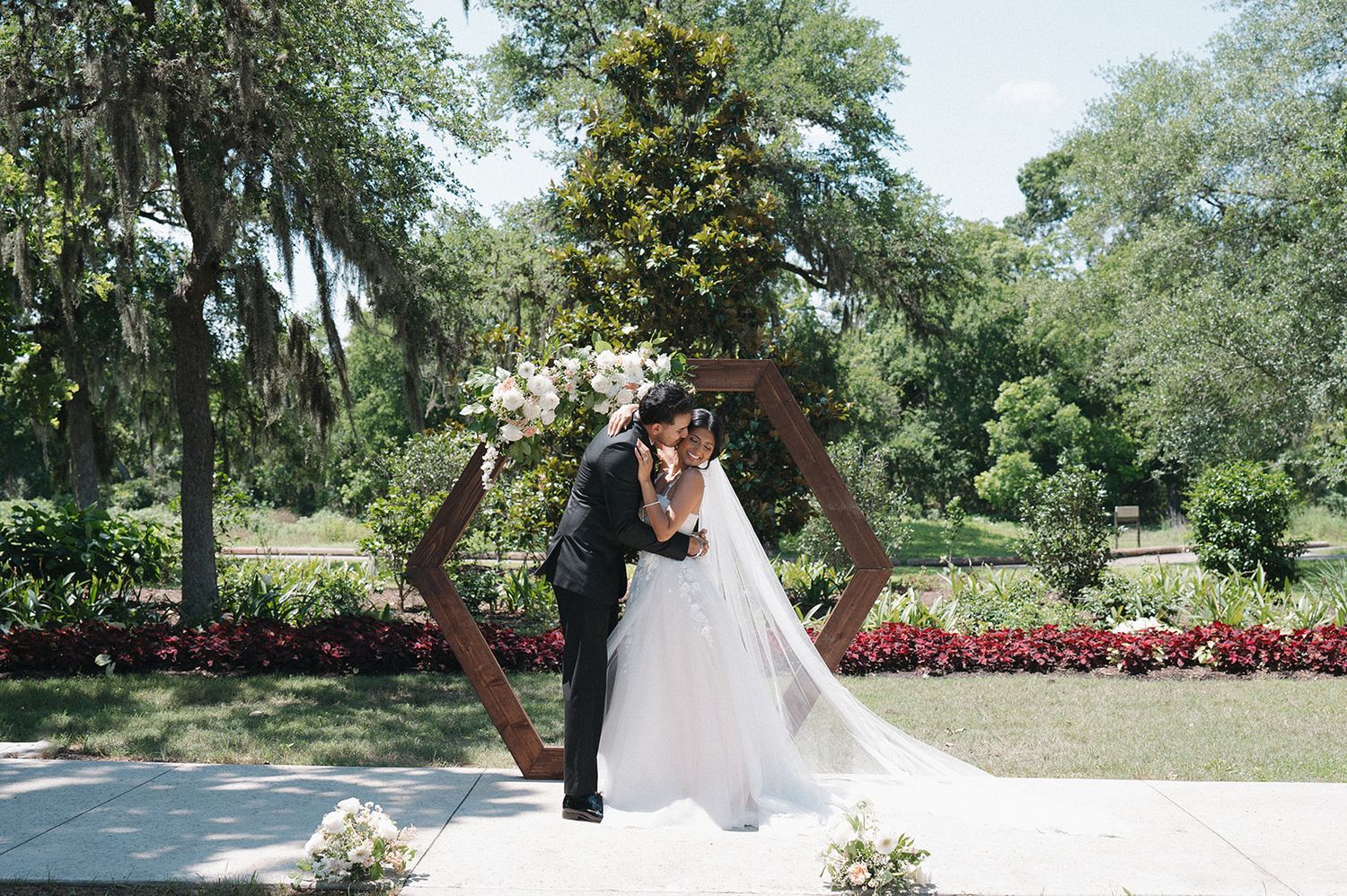 Elopement at Lanier Library in Houston, Tx.