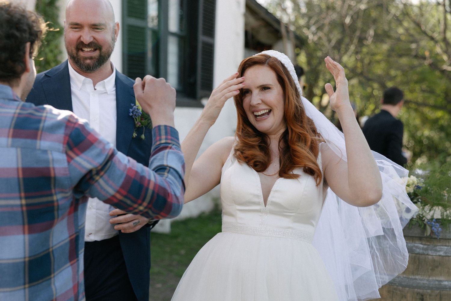 Alexia and Rael at Kalmoesfontein wedding photos capturing celebrations and beautiful portraits with Christene de Coning Photography.