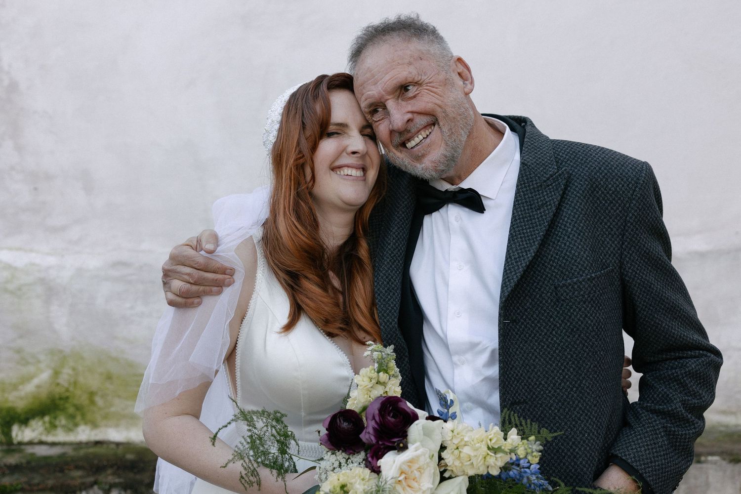Alexia and Rael at Kalmoesfontein wedding photos capturing celebrations and beautiful portraits with Christene de Coning Photography.