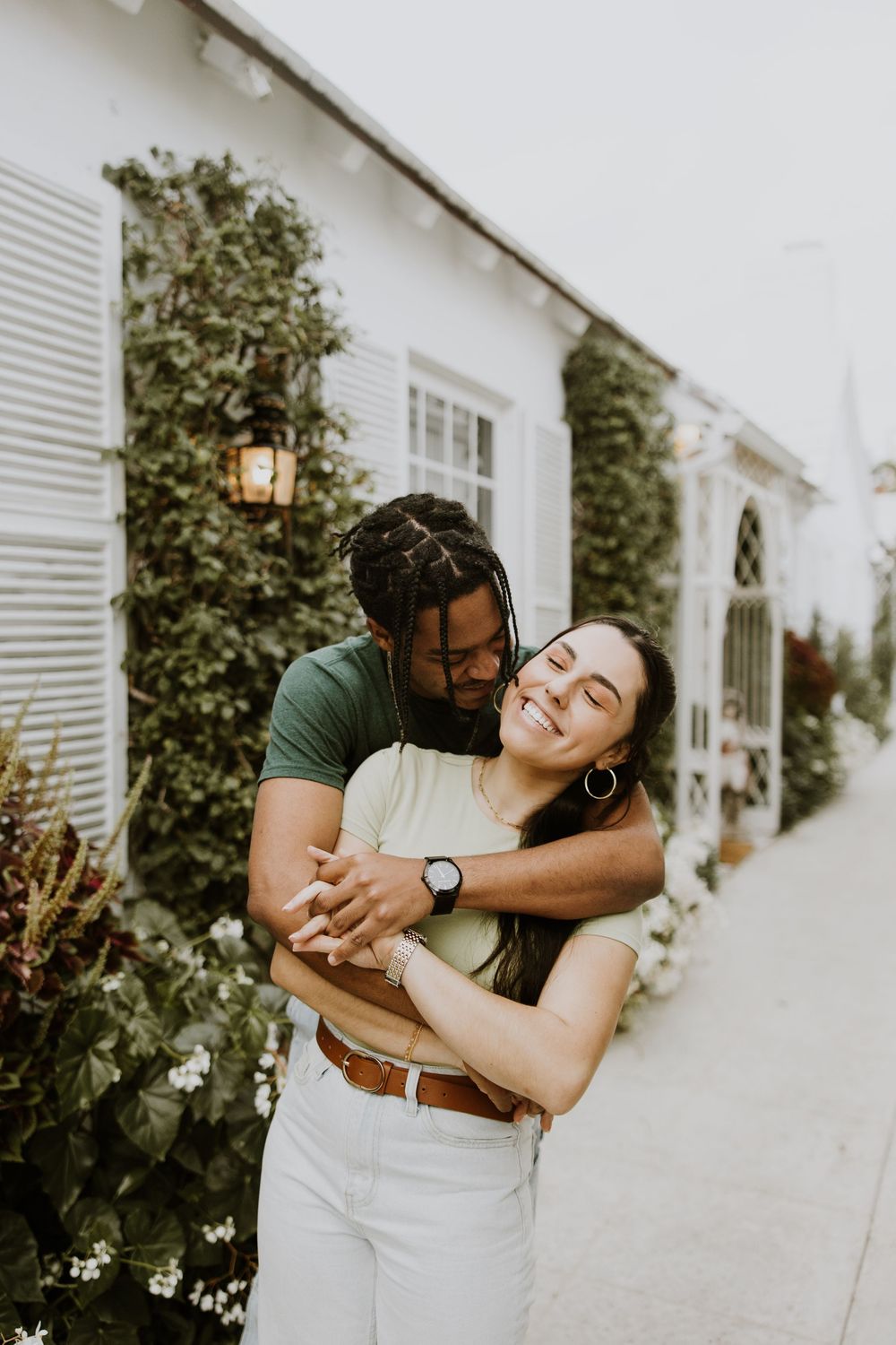 Downtown Palm Beach Engagement photos captured by Lindsay McDow Photography in Worth Ave