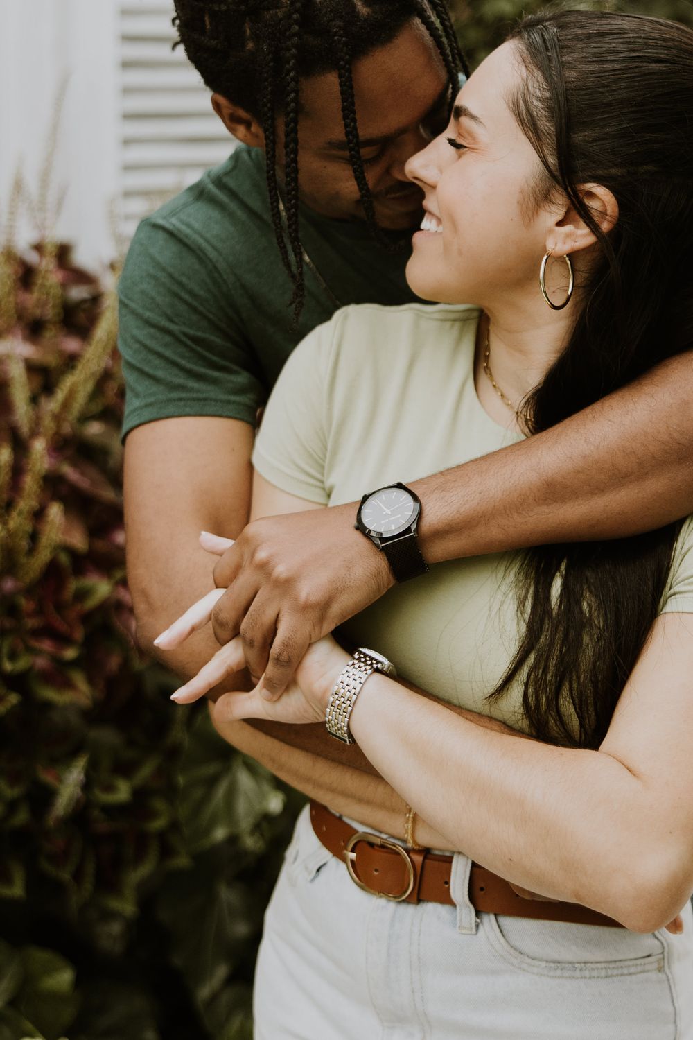 Downtown Palm Beach Engagement photos captured by Lindsay McDow Photography in Worth Ave
