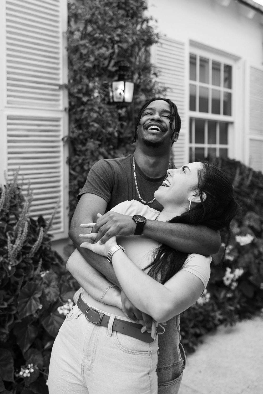 Downtown Palm Beach Engagement photos captured by Lindsay McDow Photography in Worth Ave