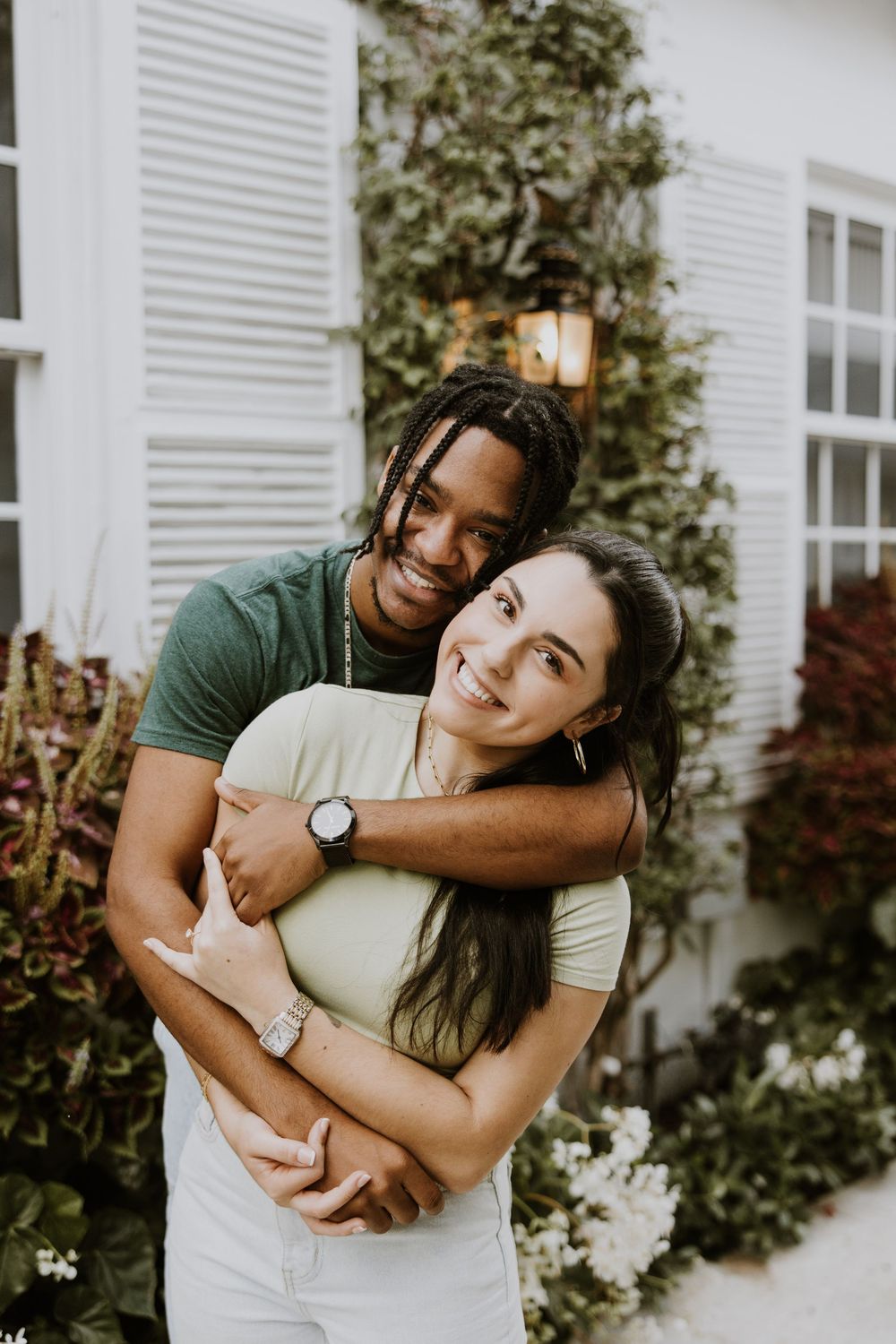 Downtown Palm Beach Engagement photos captured by Lindsay McDow Photography in Worth Ave