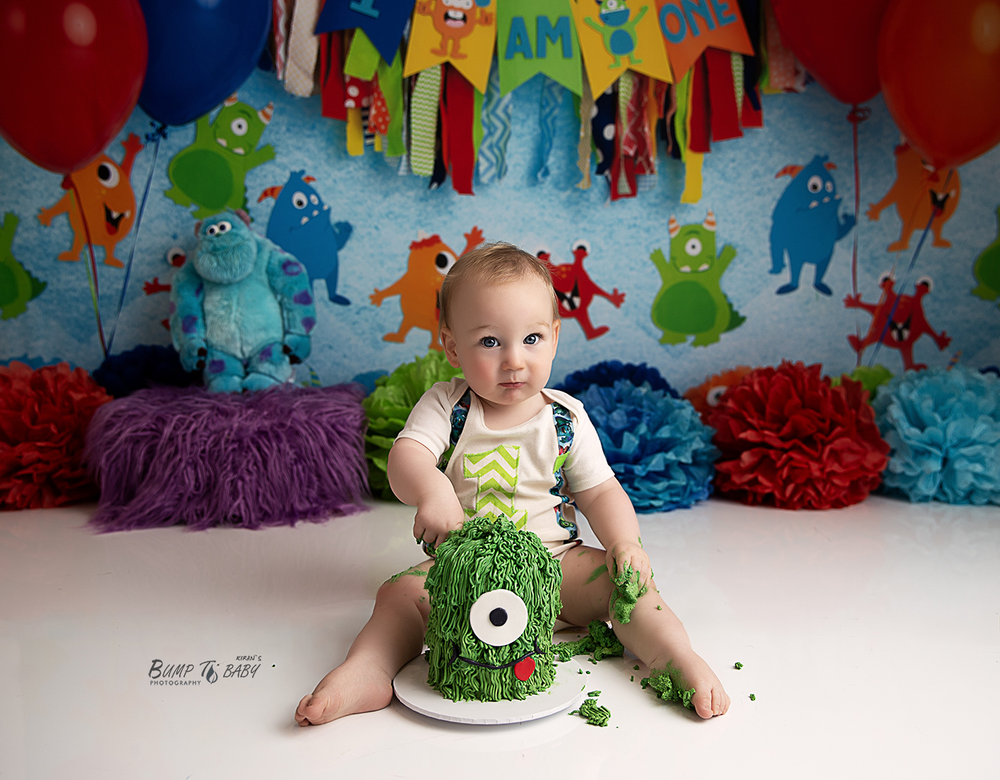 Beautiful themed cake smash photography capturing a baby's first birthday celebration in Croydon, Melbourne.