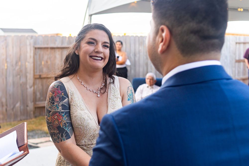houston wedding photography candid ceremony moments

wedding photographer in houston capturing natural emotion