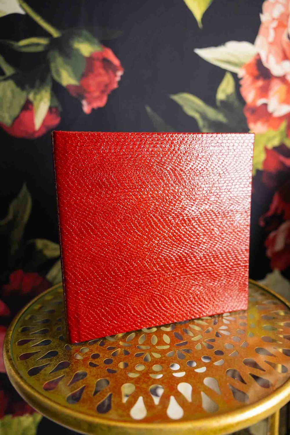 Red venom snake print album