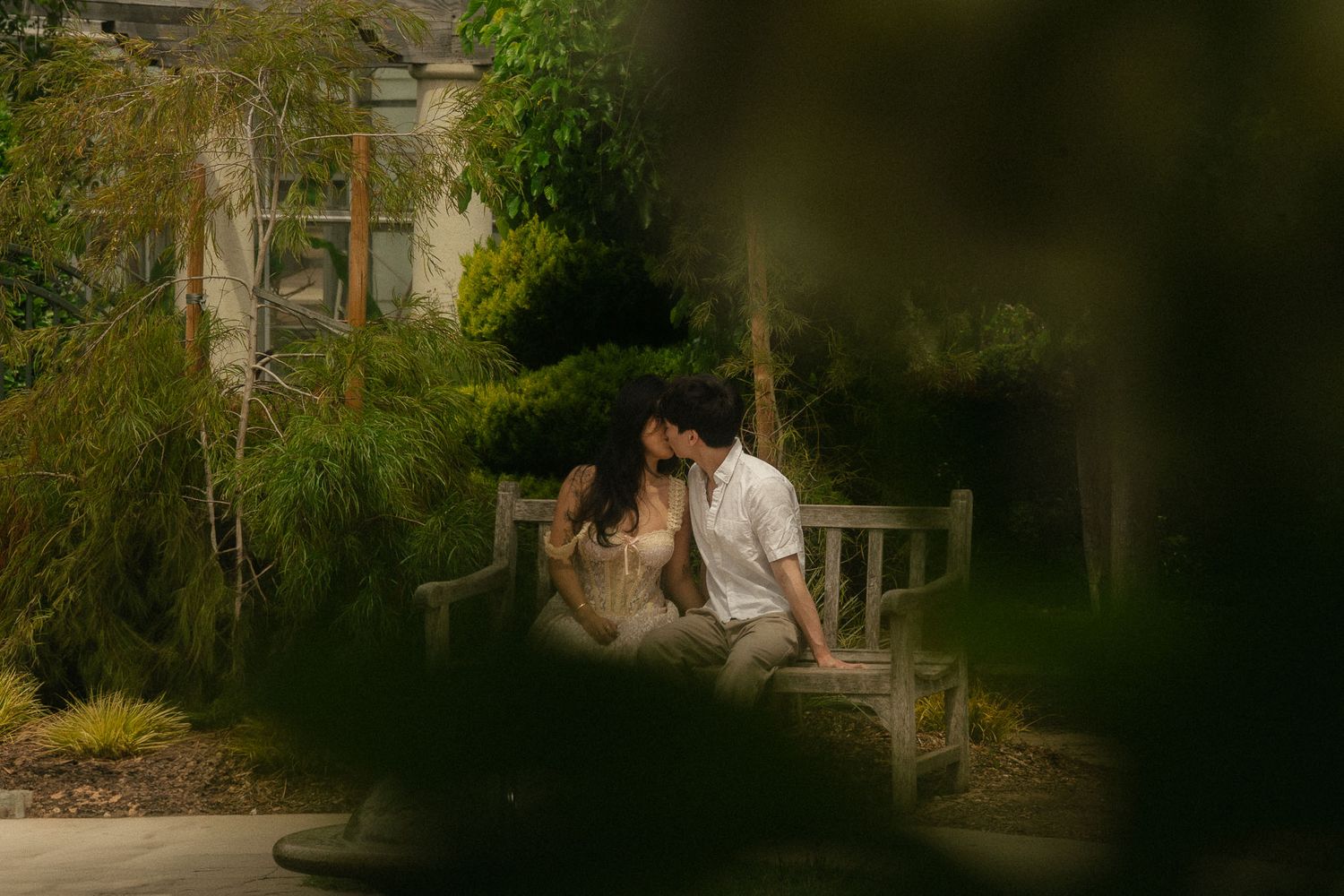Romantic engagement photos at the Huntington Library in San Marino