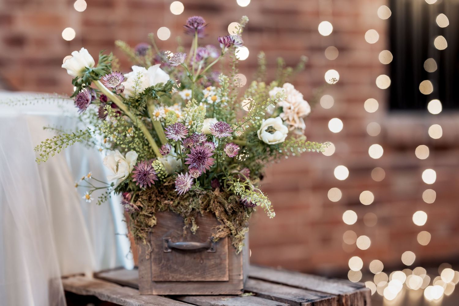 A natural shot of flowers done by Fleur-de-rin at a Yorkshire wedding styled shoot with the images being documented by 3rdEyeImages.