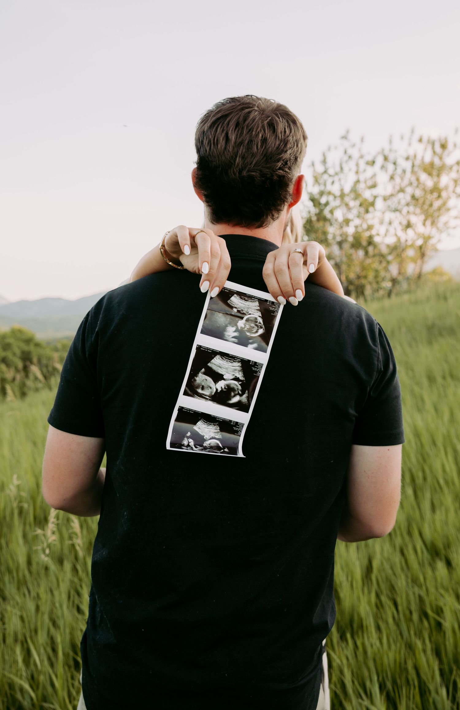Maternity photo session in the mountains Davis County area.