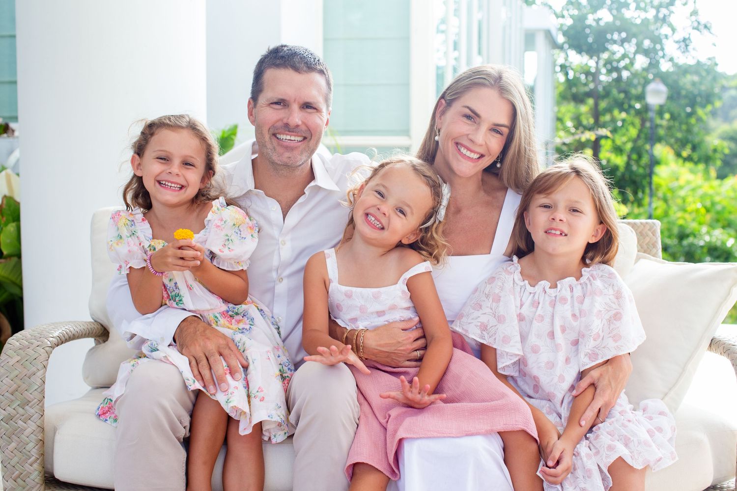 Family portrait. Dad, mom, and three daughters. Guaynabo, Puerto Rico.