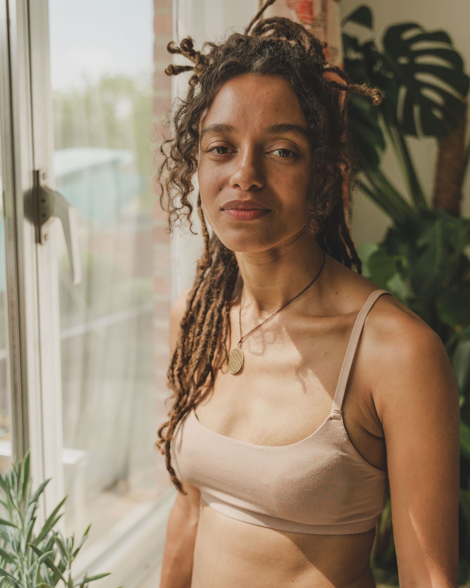Amber Pellegrims fotograaf zwangerschap, body positivity, verhalen.
