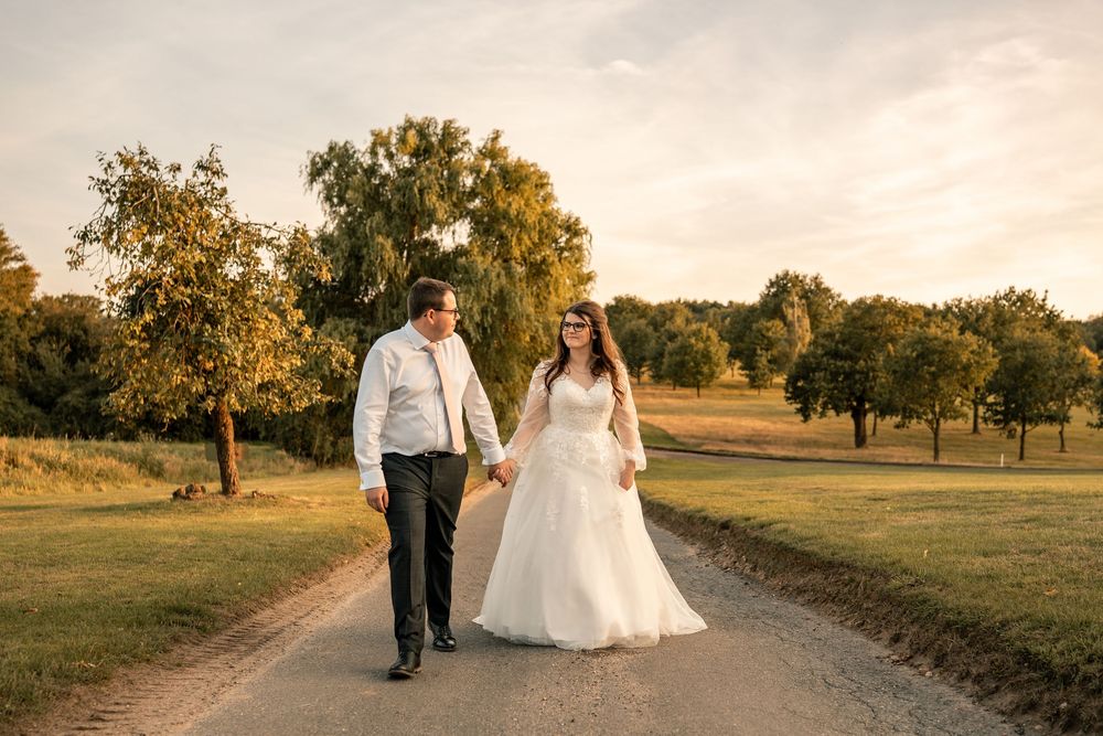 ESSEX MARQUEE WEDDING PHOTOGRAPHY