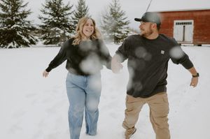 Minnesota Wedding Photographer, Romantic and Authentic Minnesota Photography, Minnesota Winter Couple Photos | Rachel Marie Photography