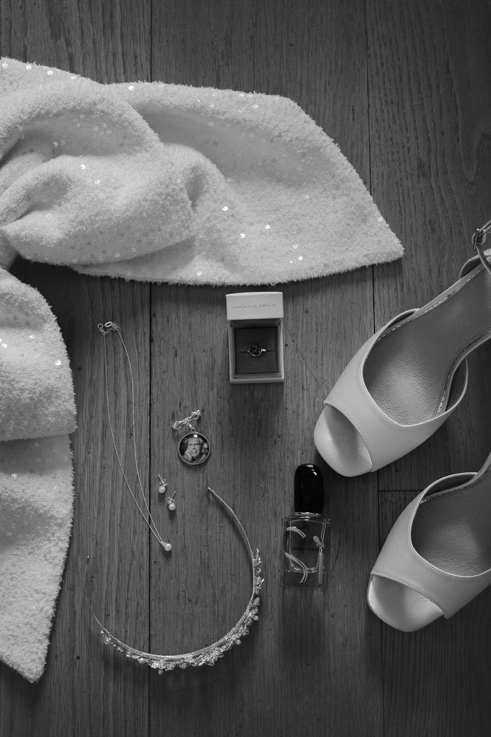 Bridal prep at Rockbeare Manor