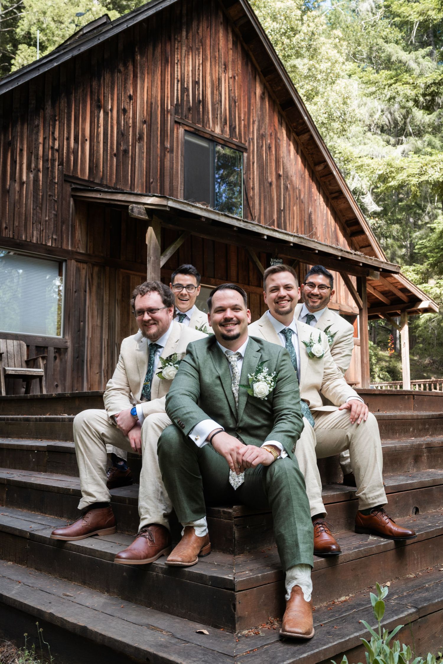 Mara + Connor | © Carly Arnwine Photography | Mendocino County | Leonard Lake Reserve | Northern California Wedding