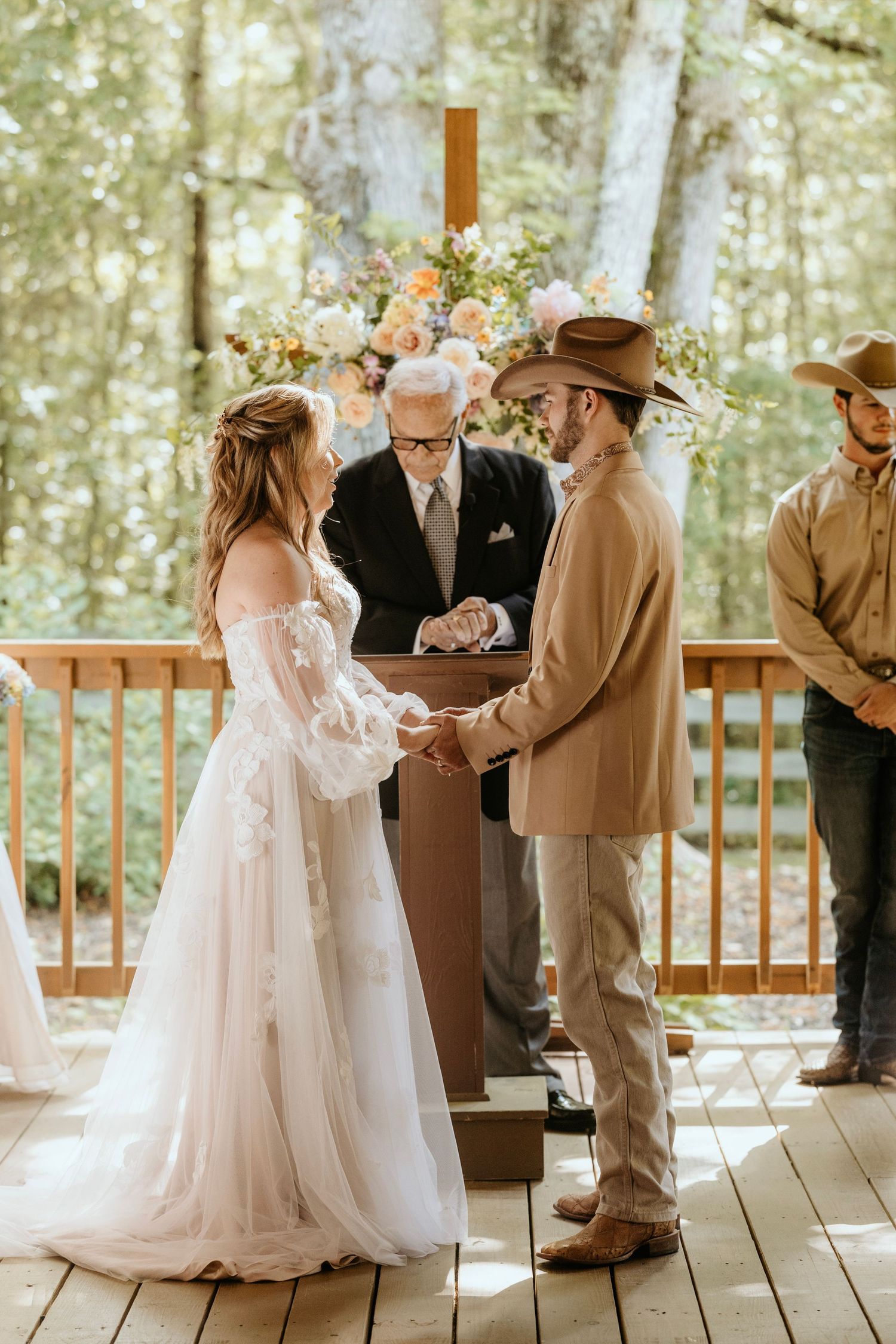 photograph of the ceremony at The Barn at Big Oak in Franklin, Georgia