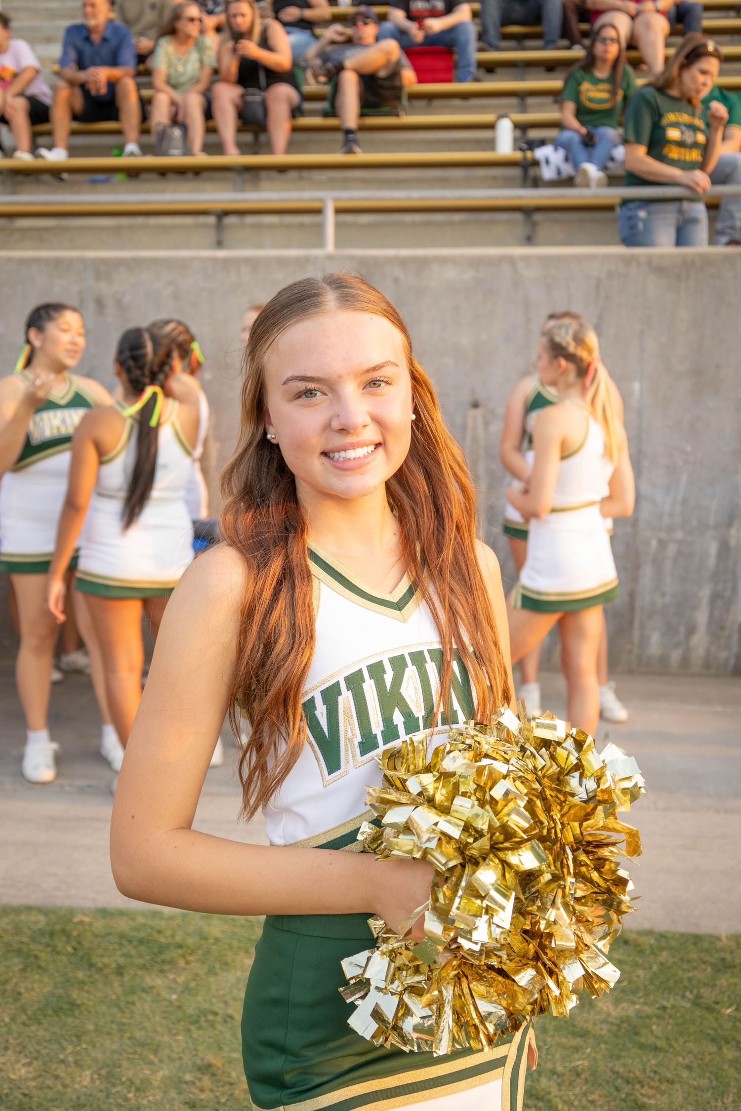 kingbird cheer portrait