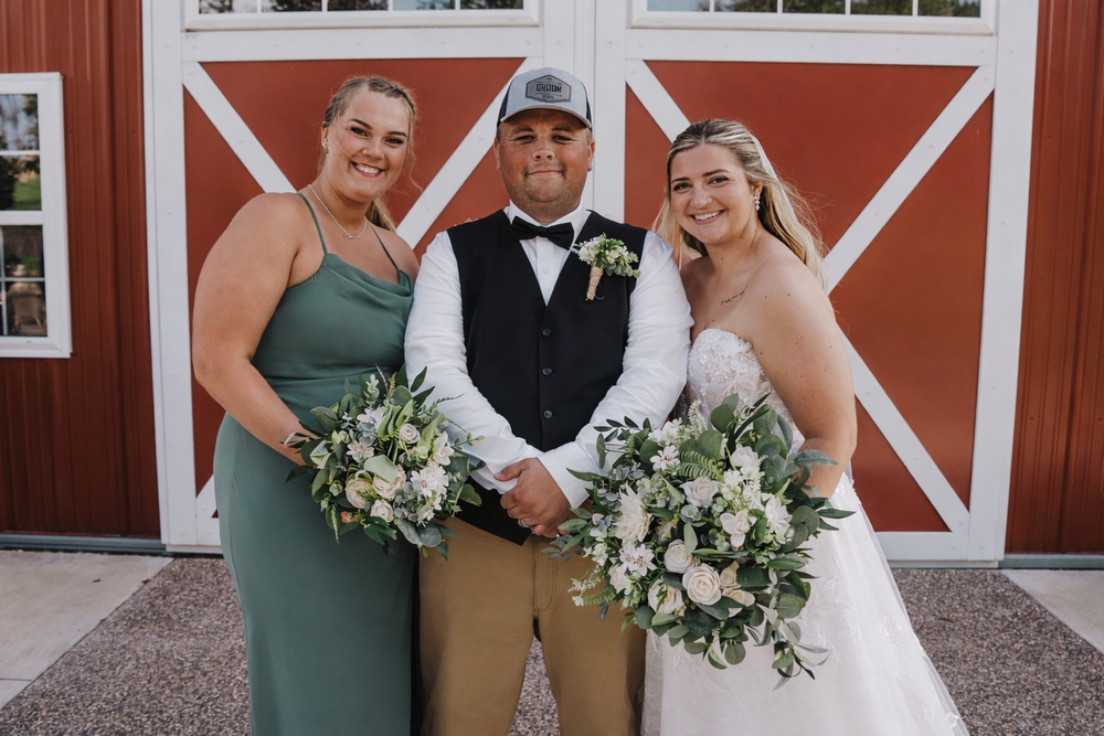 Childhood bestie got married!!