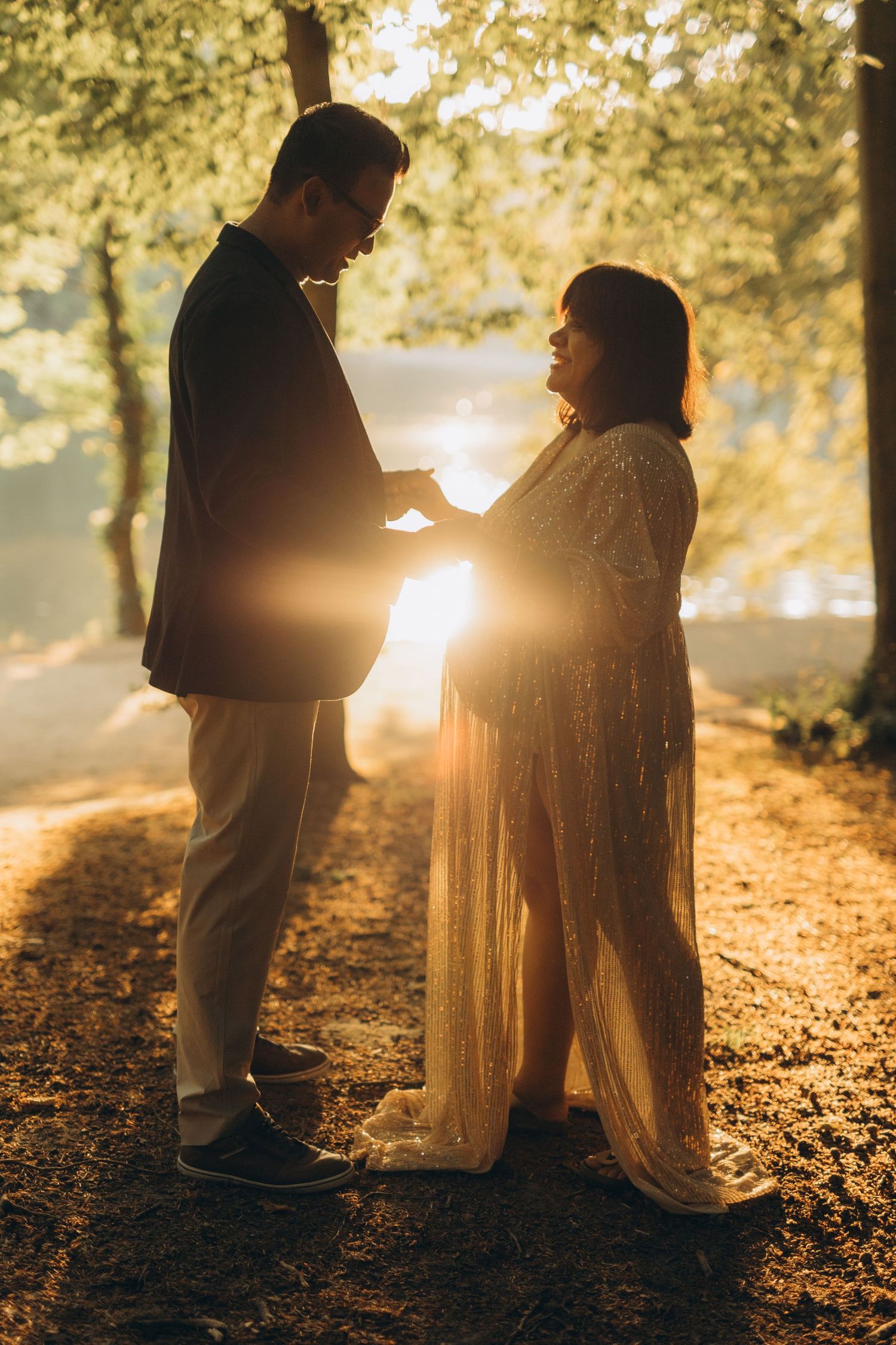Maternity outdoor session in Bois de la Cambre in Brussels