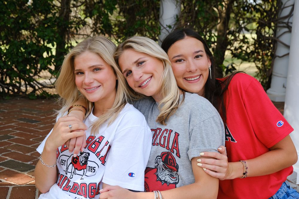 Senior session, senior photography, graduate. Prom photoshoot. Homecoming photoshoot.