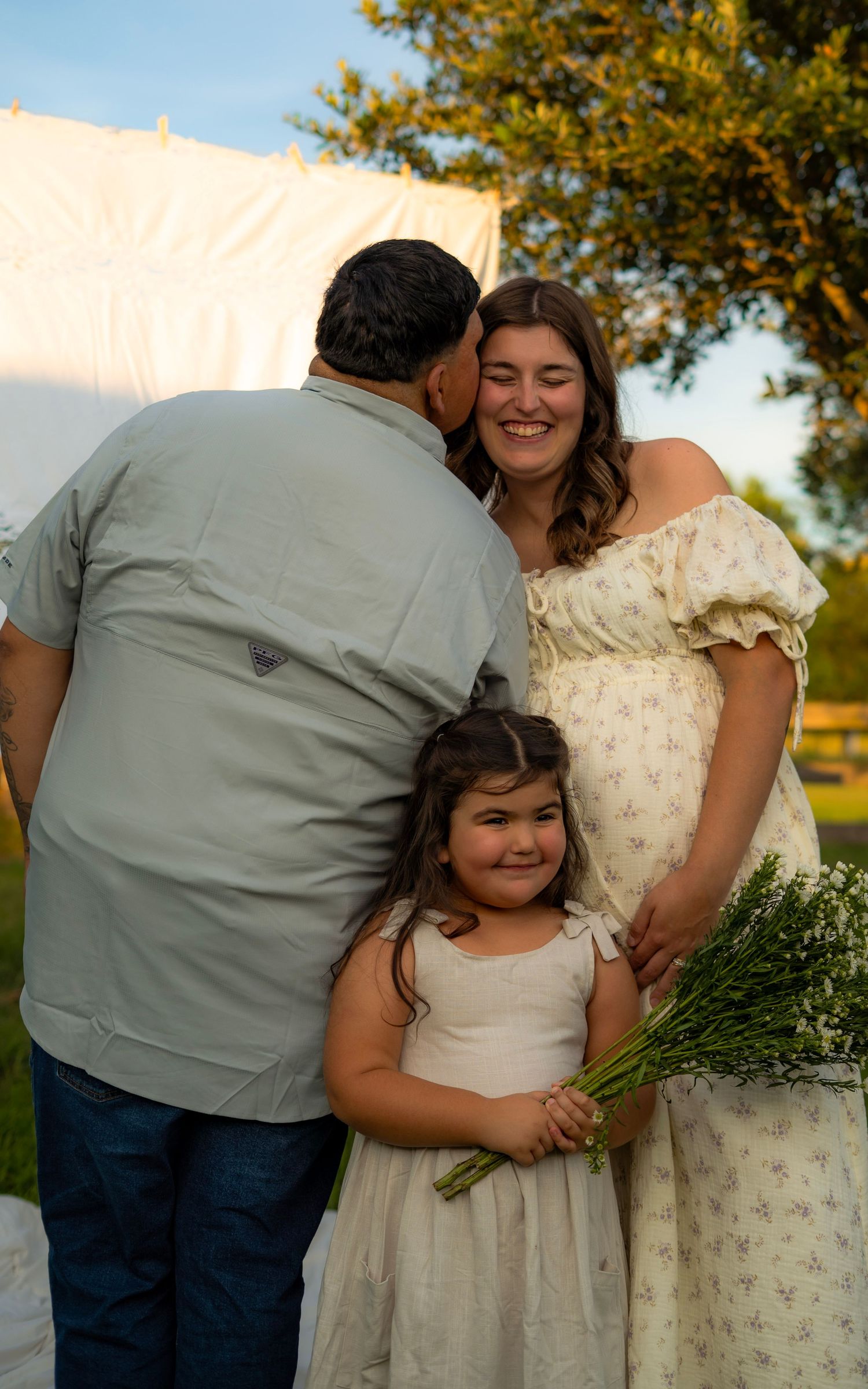 Maternity session outdoors. Natural light, candid moments, lifestyle photography, motherhood photography, maternity photography.
